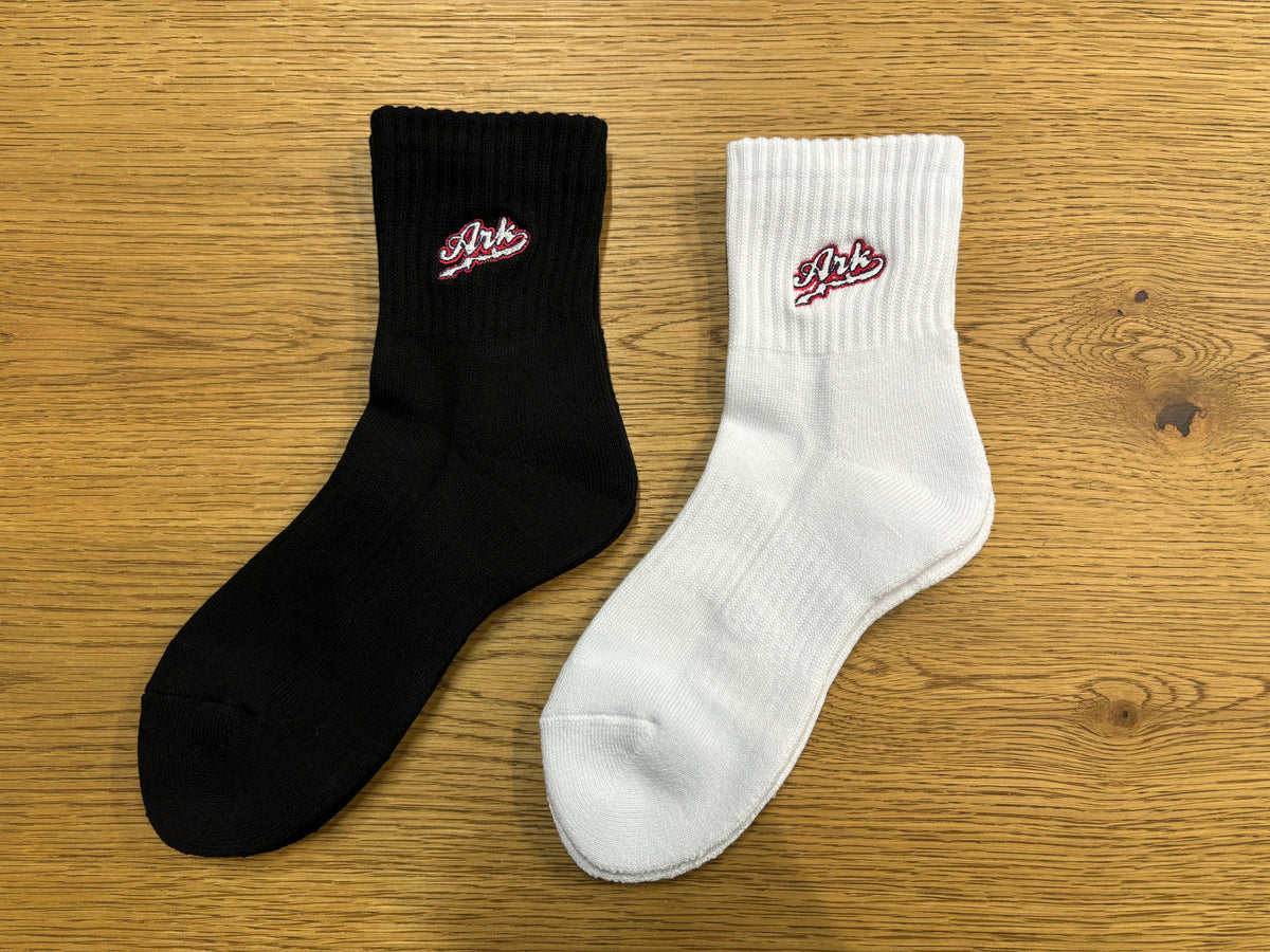 【No2】ARK LOGO 刺繍ソックス(ブラック)