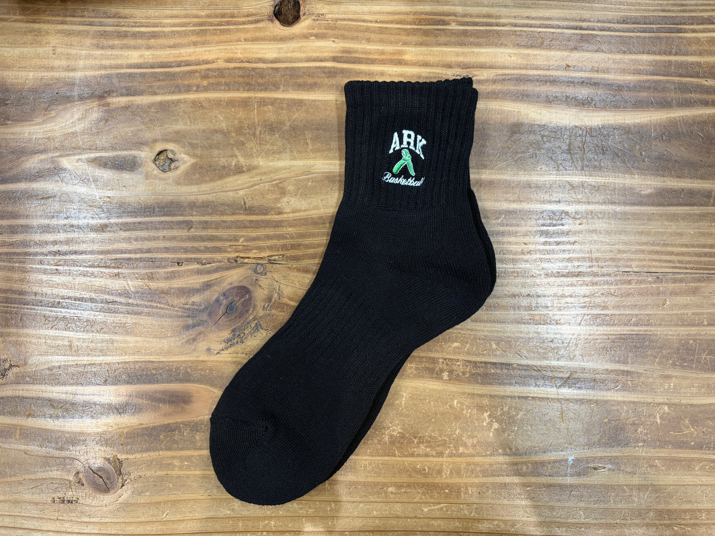 【No19】サングワァー刺繍ソックス(ブラック)